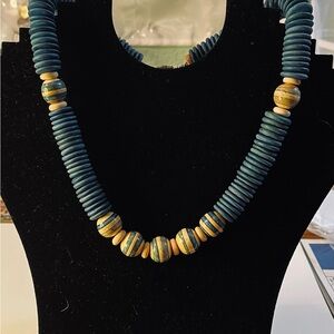 Wooden choker necklace
